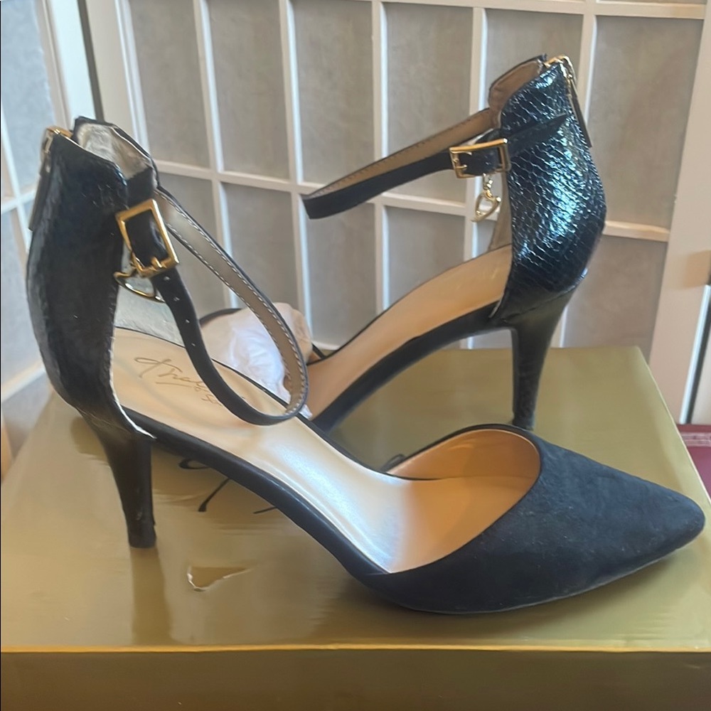 Thalia Sodi  Black Heels